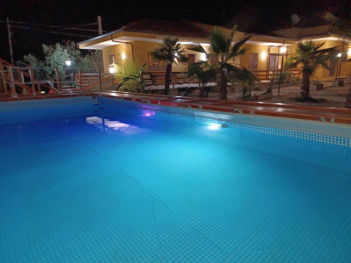 Turtle Island Apartments Санта-Кроче- Камерина Экстерьер фото